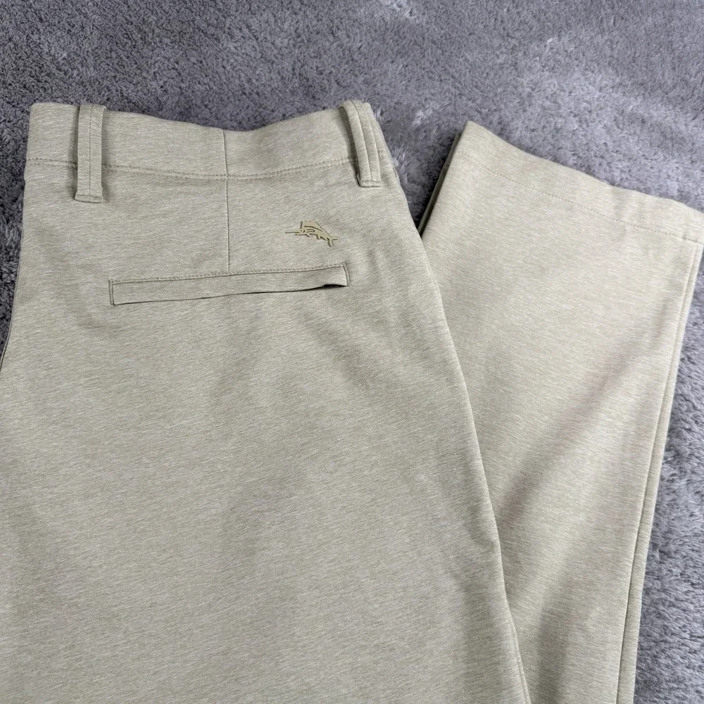 Tommy Bahama On Par 5 Pocket Pants Men 35x30 Beige Stretch Golf Activewear Chino